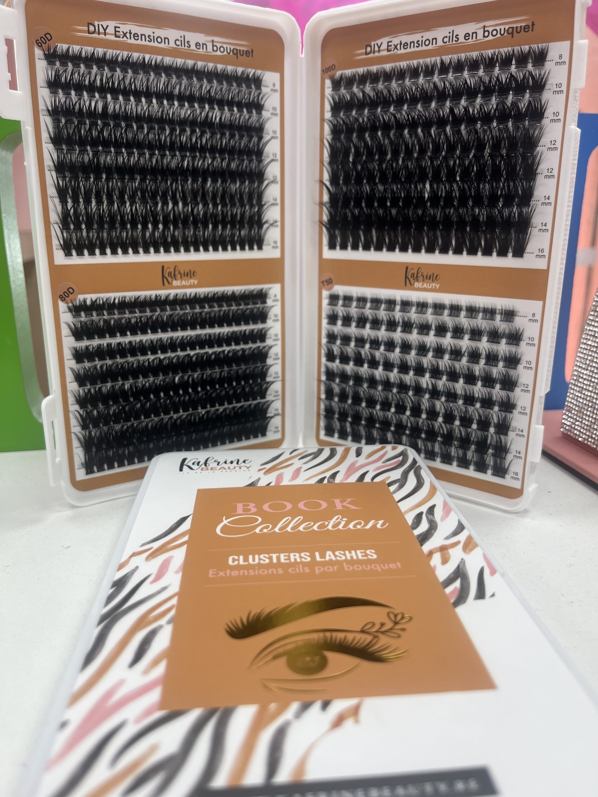 BOOK COLLECTION CLUSTERS LASHES